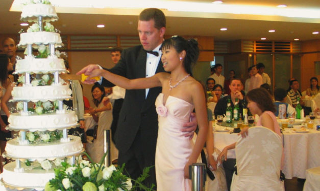 The Wedding Cake & Meaning Through The Ages